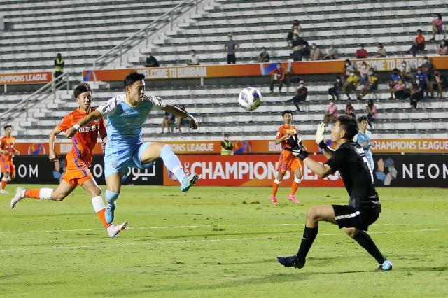 开云体育app-泰山再战浦和从忘记0比7开始 主帅内部会强调专注