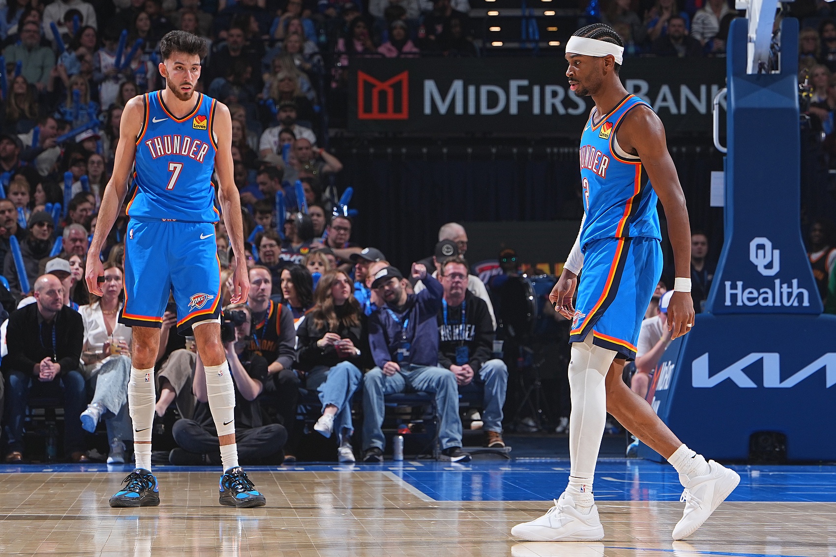 开云体育在线-NBA彩经：湖人轻取魔术 骑士擒下鹈鹕 老鹰大胜勇士 火箭浇灭热火